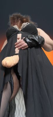 Мадам Злоебука, фотографии