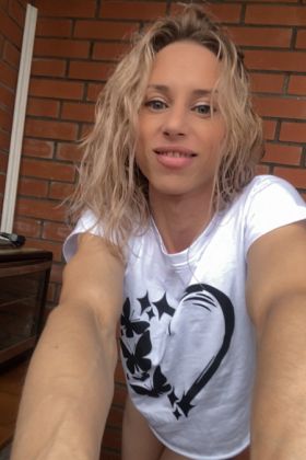 Проститутка Юлия с сюрпризом (28лет,Новосибирск)