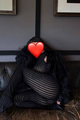 Проститутка Юлия(25лет,Новосибирск)